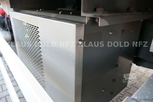 Hladilni tovornjak RENAULT T 460 Kühlkoffer Carrier Vollluft LBW Euro 6