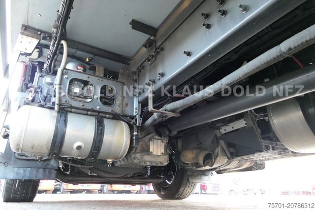 Hladilni tovornjak RENAULT T 460 Kühlkoffer Carrier Vollluft LBW Euro 6