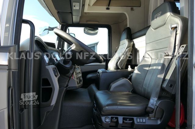 Tovorni avtomobil za prevoz živine MAN TGM 18.290 Pferdetransport Wohnwagen