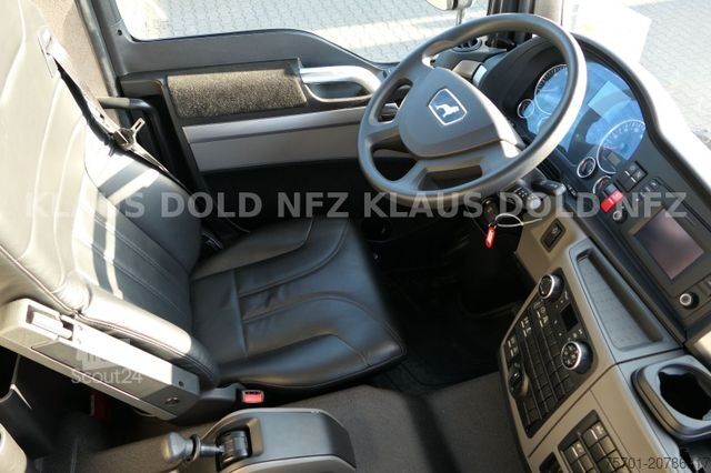 Tovorni avtomobil za prevoz živine MAN TGM 18.290 Pferdetransport Wohnwagen