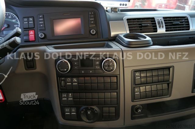 Tovorni avtomobil za prevoz živine MAN TGM 18.290 Pferdetransport Wohnwagen