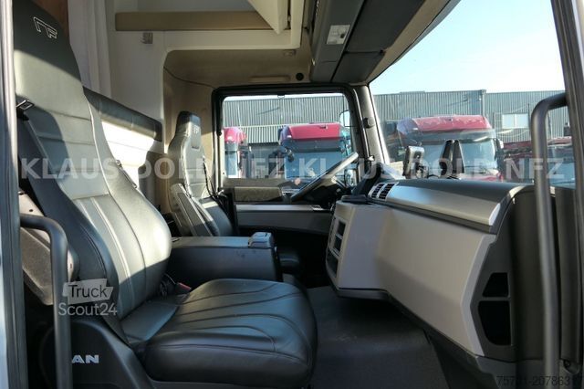 Tovorni avtomobil za prevoz živine MAN TGM 18.290 Pferdetransport Wohnwagen