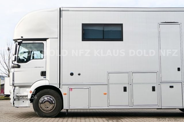 Tovorni avtomobil za prevoz živine MAN TGM 18.290 Pferdetransport Wohnwagen