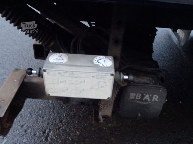 Škatlasti tovornjak SCANIA P 320*7,3m Schwenkwand*Lift/Lenk*LBW*2x AHK*Diff