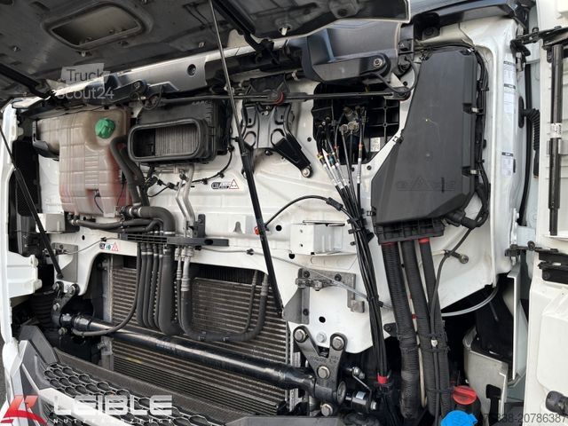 Standardni vlačilec DAF XG 480*2xTank 1180L*Standklima*Side Defender*