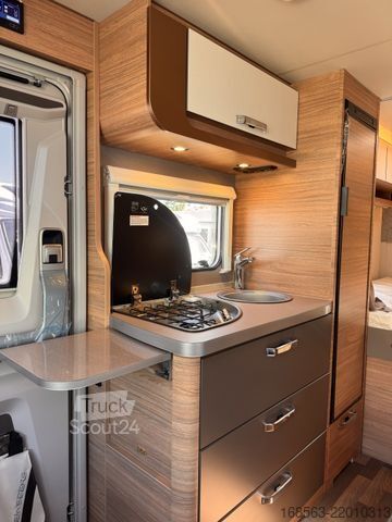Yarı entegre karavan WEINSBERG WEINSBERG CaraCompact 600 MF EDITION [PEPPER]