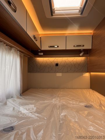Yarı entegre karavan WEINSBERG WEINSBERG CaraCompact 600 MF EDITION [PEPPER]