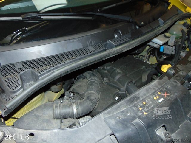 Furgoneta de caja alta RENAULT Master 2.3 dCi 135 L3H3 -Kamera-