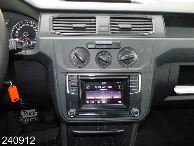 Umpikorja-auto VOLKSWAGEN Caddy 2.0 TDI 4Motion -2x Schiebetür-HFT-