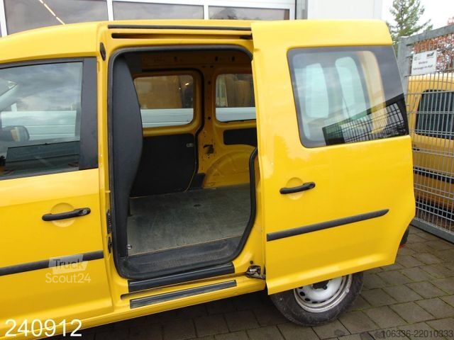 Umpikorja-auto VOLKSWAGEN Caddy 2.0 TDI 4Motion -2x Schiebetür-HFT-