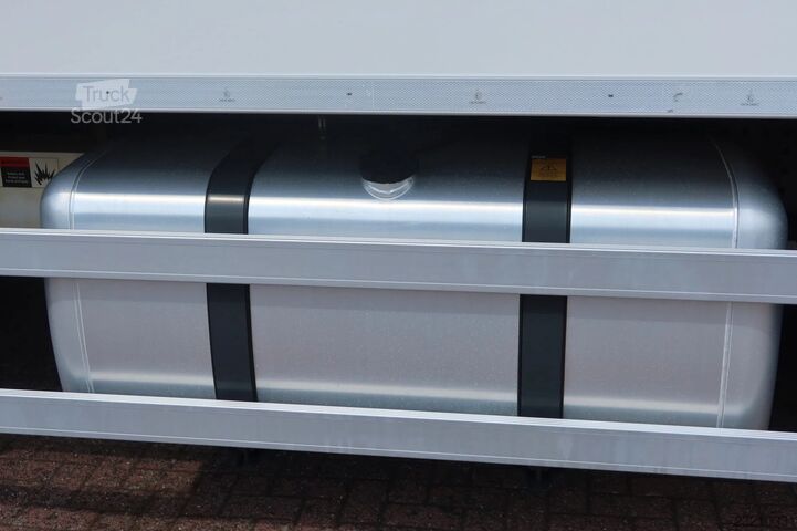  Mercedes-Benz Actros 2136 L Koel/Vries + klep PHARMA Thermoki...