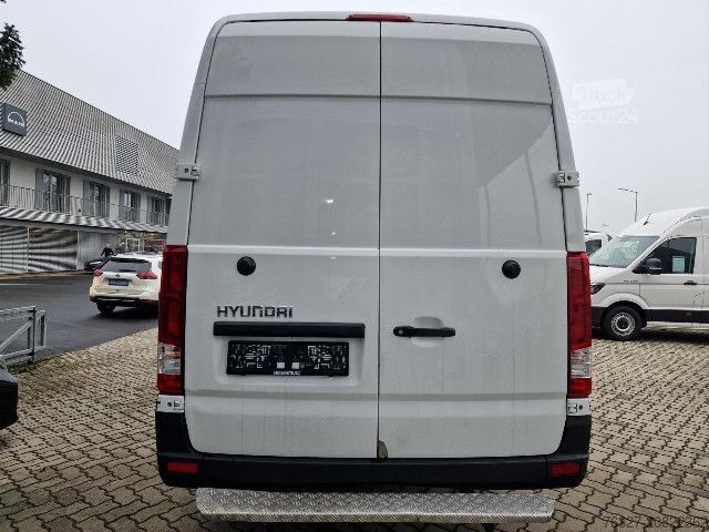Furgon blaszak Hyundai H 350 1 Cargo DF Weiß 61045 Km
