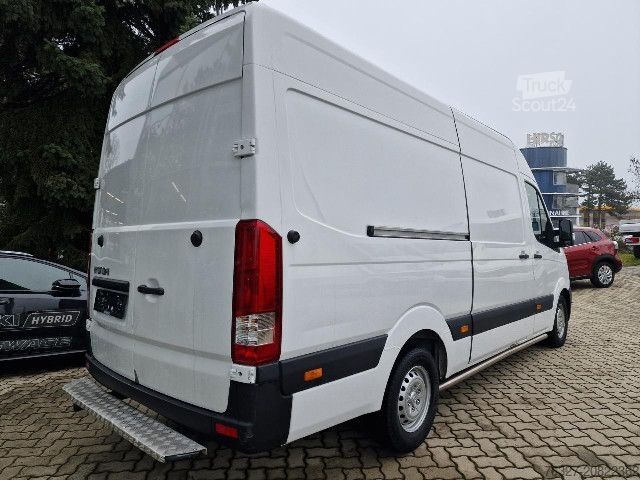 Furgon blaszak Hyundai H 350 1 Cargo DF Weiß 61045 Km