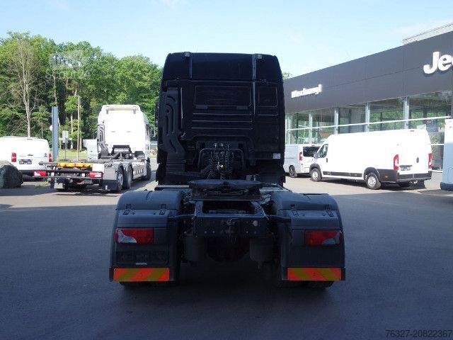 Tractora standard MAN TGX 18.440 4X2 BLS SZM Schwarz 680339 km