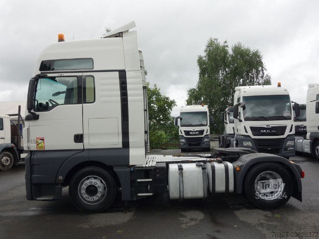 Tractora standard MAN TGX 18.460 4X2 BLS Weiß Schubboden Hydraulik