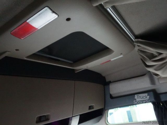 Tractora standard MAN TGX 18.460 4X2 BLS Weiß Schubboden Hydraulik