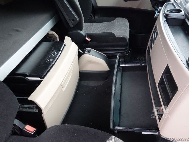 Tractora standard MAN TGX 18.460 4X2 BLS Weiß Schubboden Hydraulik