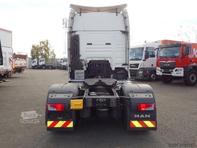 Tractora standard MAN TGX 18.460 4X2 BLS SZM Weiß 715914km(103 Jö)