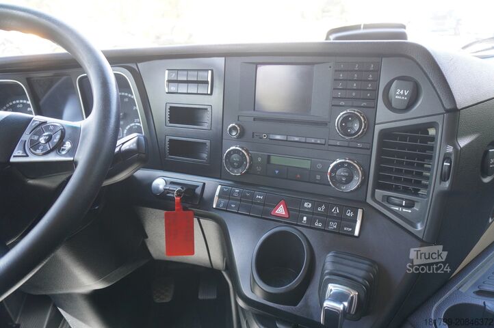 Авторефрижератори Mercedes-Benz Actros 2542 / GIGA cabin / Thermoking