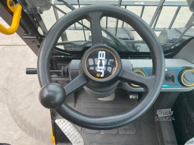 Empilhadeira frontal JCB TLT 35-22E - 2RM électrique