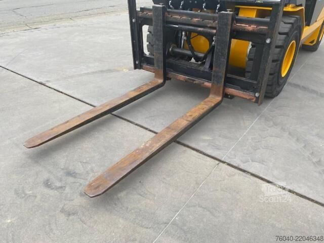 Empilhadeira frontal JCB TLT 35-22E - 2RM électrique