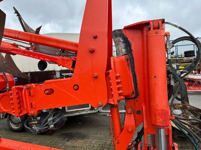 Plow Kuhn Challenger T - 8-furchig