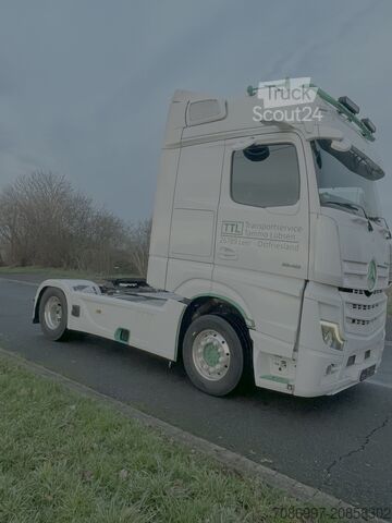 Standard tractor unit Mercedes-Benz Actros 1848