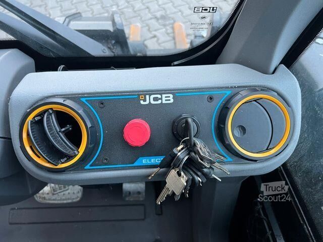 Gabelstapler JCB TLT 35-22E Teletruck / nur 131h! / 2022 / SS