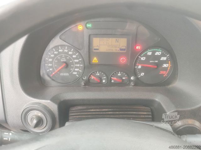 Chladený nákladný automobil IVECO EUROCARGO 180E Thermoking T800R, Dhollandia