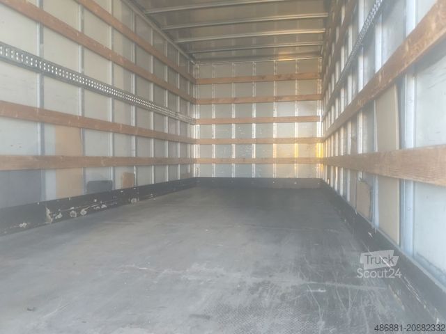 Camión caja IVECO EUROCARGO 75E18