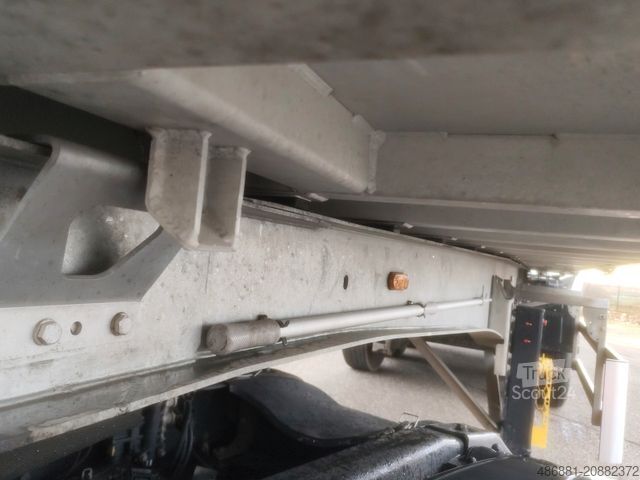 Semirimorchio ribaltabile TRAILIS