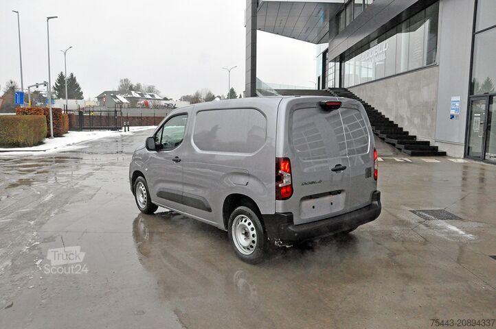 Panelvan Fiat Doblò F5331 L1 3,5T – 1.5 BLuehdIi Multijet 100...