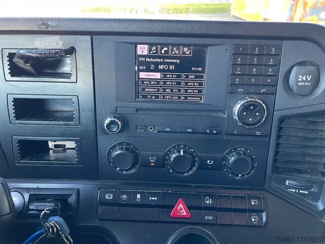 Resväska Mercedes-Benz Antos 1924 L  2014 euro 6