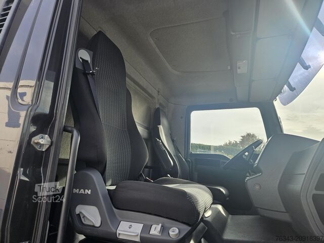 Κουτί Tautliner MAN TGM 18-290 BL - EEV - TAUTLINER + LIFT