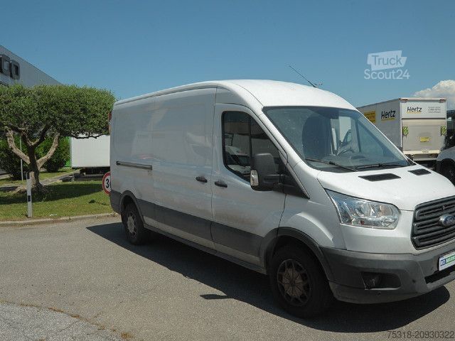 Furgão de painéis Ford FURGONE