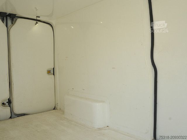 Furgão de painéis Ford FURGONE