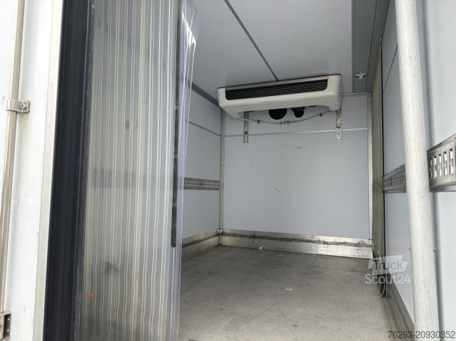 Fourgon isotherme frigorifique MERCEDES-BENZ Sprinter 317 CDI Thermoking -20 / ATP / Klima /