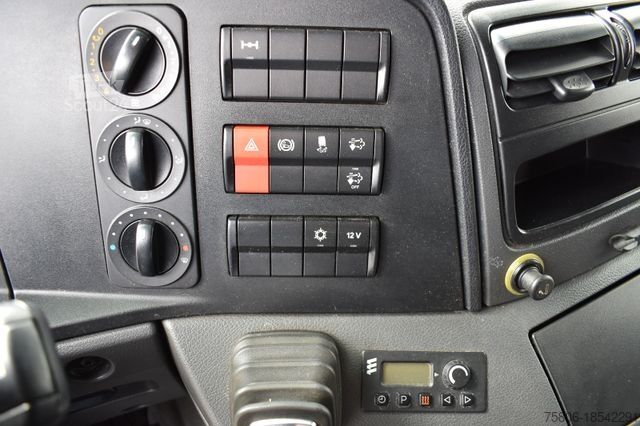 Vrachtwagen met bakwagen MERCEDES-BENZ Atego 1330 L E6 6-Sitze AHK LBW Möbel grosse HB