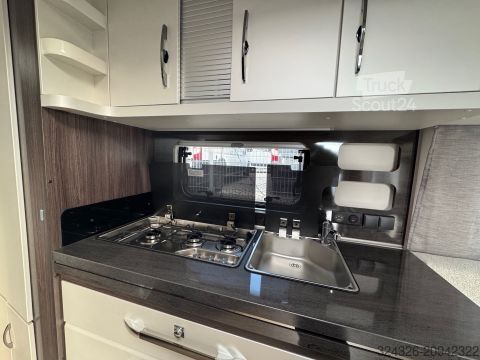 Wohnwagen Hobby Prestige 560 WFU Auflastung 2.000kg