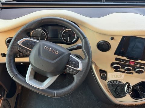 Entegre karavan Concorde Credo 791 MI EDITION 70*5,8to*Sat*Solar*Nav