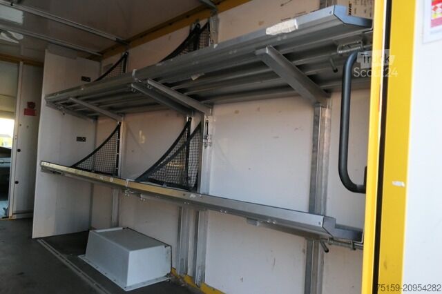 Furgão fechado iveco Daily 35 S11 C30C AUTOMATIK KAMERA Regale LUFT