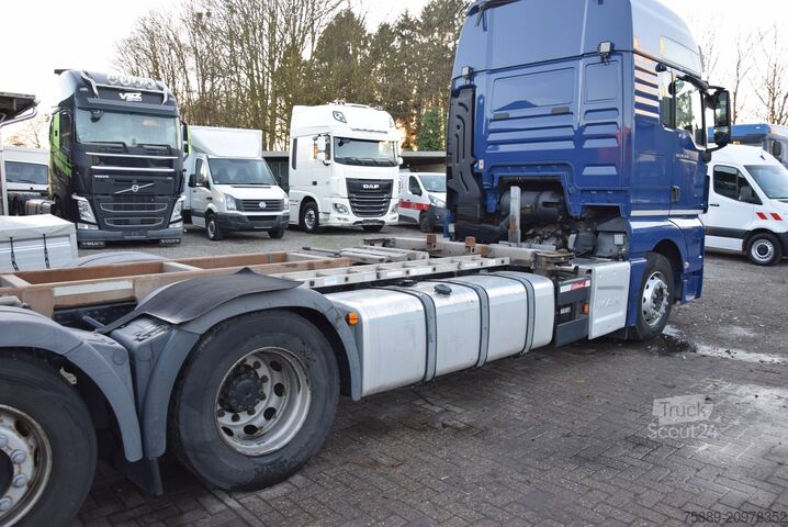 Lastbil med utbytbar kaross MAN TGX  XXL 460 Retarder Standklima MOTORSCHADEN !!!