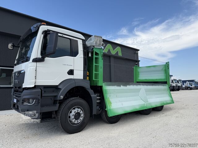 Autocamion basculant tridirecțional MAN TGS 41.520 40Ton 8x4 Euro6 KIPPER 18cbm