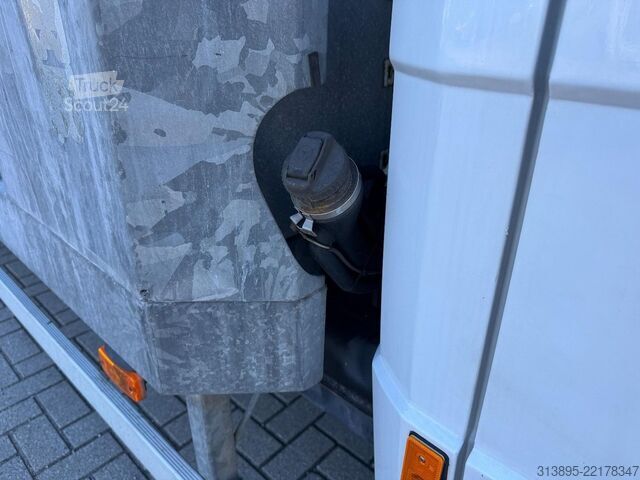 автомобиль-фургон для перевозки автомобилей Mercedes-Benz Vario 614, Tijhof Galvaniced Car transporter