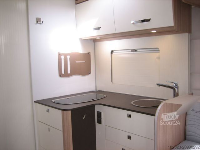 Daļēji integrēta kemperis BÜRSTNER Delfin T 680 G Winterpak., Lithium, Luftfed.