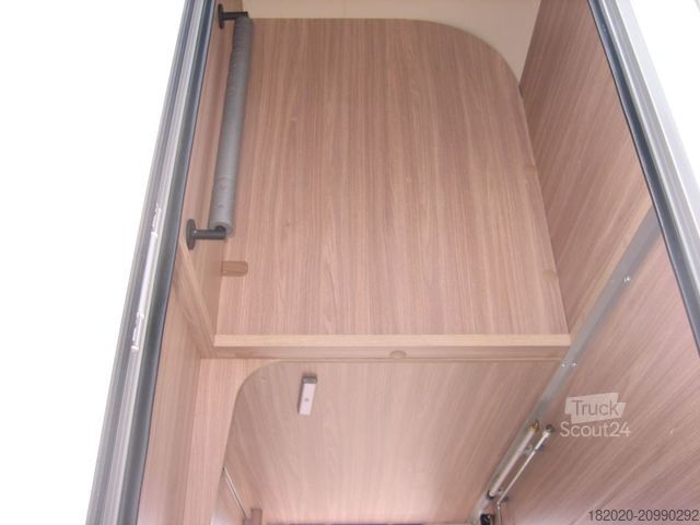 Daļēji integrēta kemperis BÜRSTNER Delfin T 680 G Winterpak., Lithium, Luftfed.