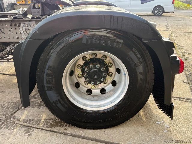 Tracteur routier standard MERCEDES-BENZ Antos 1843 4X2 Tractor-unit Spring/Air Retarder