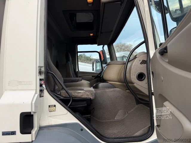 Camion frigorifique DAF CF 75.310 4X2 Carier Frigo Spring/Air EURO5