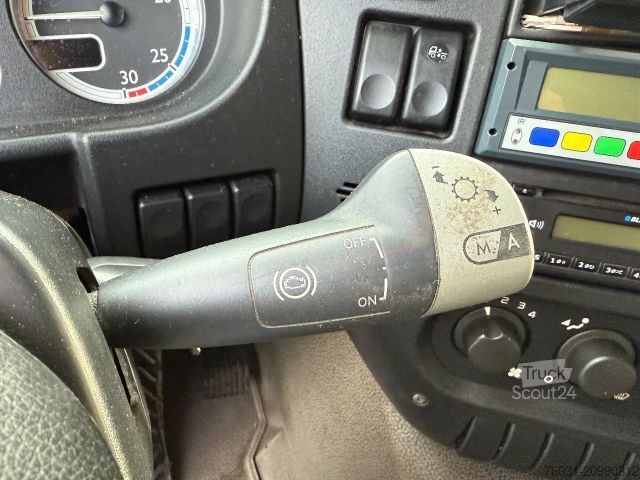 Camion frigorifique DAF CF 75.310 4X2 Carier Frigo Spring/Air EURO5