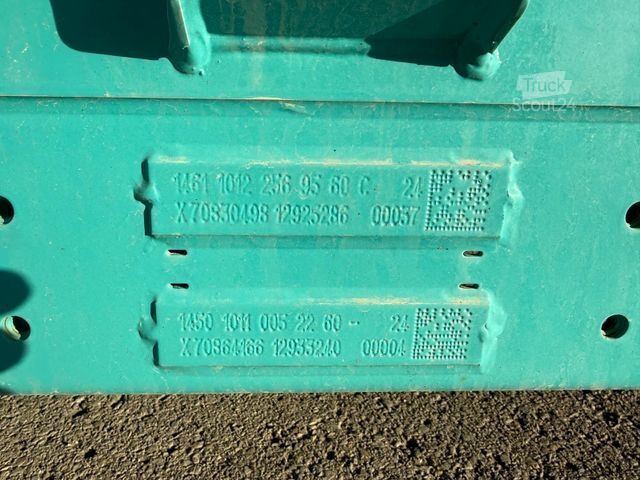 Kipper LKW  Meiller Trigenius D421 3 Seiten Kipper Unfall